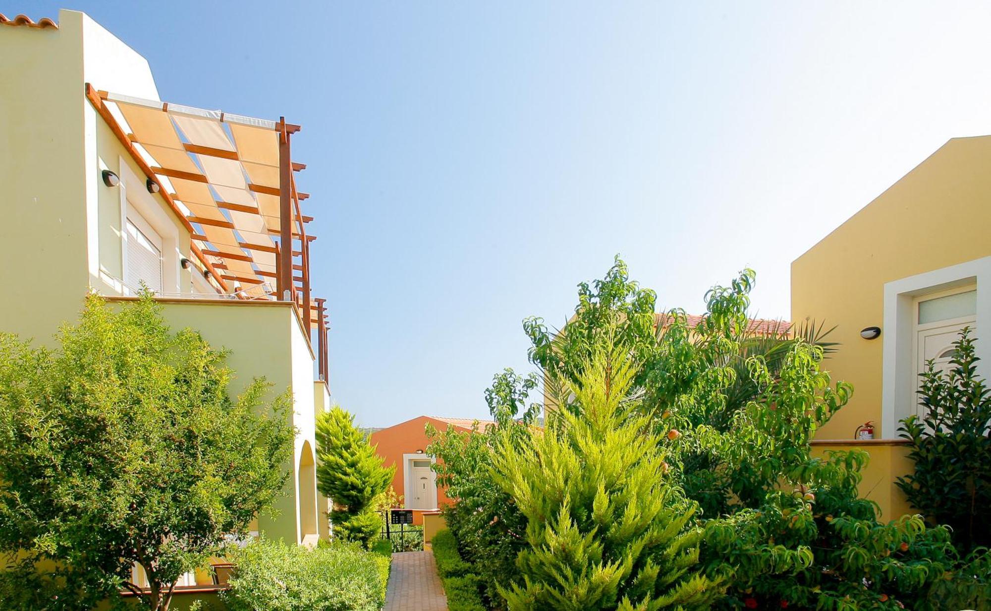 Sea View Resorts & Spa Карфас Екстериор снимка