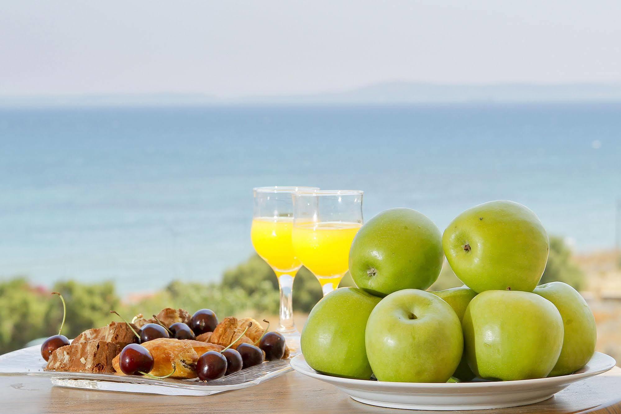 Sea View Resorts & Spa Карфас Екстериор снимка
